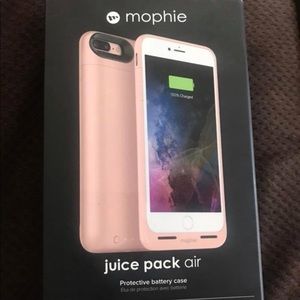 Mophie charging case for iPhone 7+ & 8+